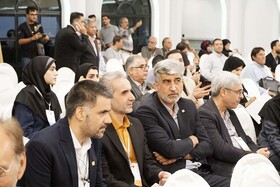 تداوم درخشش دانشگاه علوم پزشکی تهران در عرصه بین‌المللی؛ دریافت تندیس «برترین رهبری مراقبت سلامت» برای دومین سال پیاپی