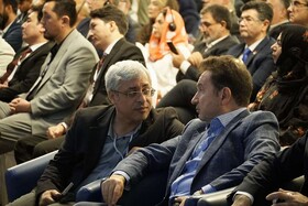 تداوم درخشش دانشگاه علوم پزشکی تهران در عرصه بین‌المللی؛ دریافت تندیس «برترین رهبری مراقبت سلامت» برای دومین سال پیاپی