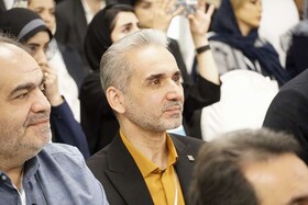 تداوم درخشش دانشگاه علوم پزشکی تهران در عرصه بین‌المللی؛ دریافت تندیس «برترین رهبری مراقبت سلامت» برای دومین سال پیاپی