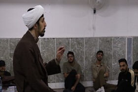 چهار روز آموزش، تجربه و فعالیت تشکیلاتی