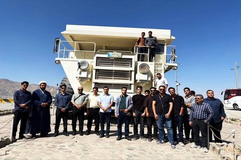 بازدید دانشگاهیان علوم پزشکی کرمان از مجتمع صنایع مس سرچشمه در قالب اردوی راهیان پیشرفت