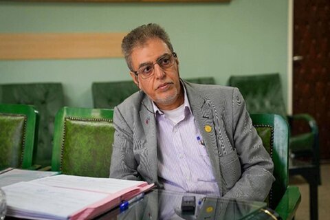 دکتر شهرام اگاه